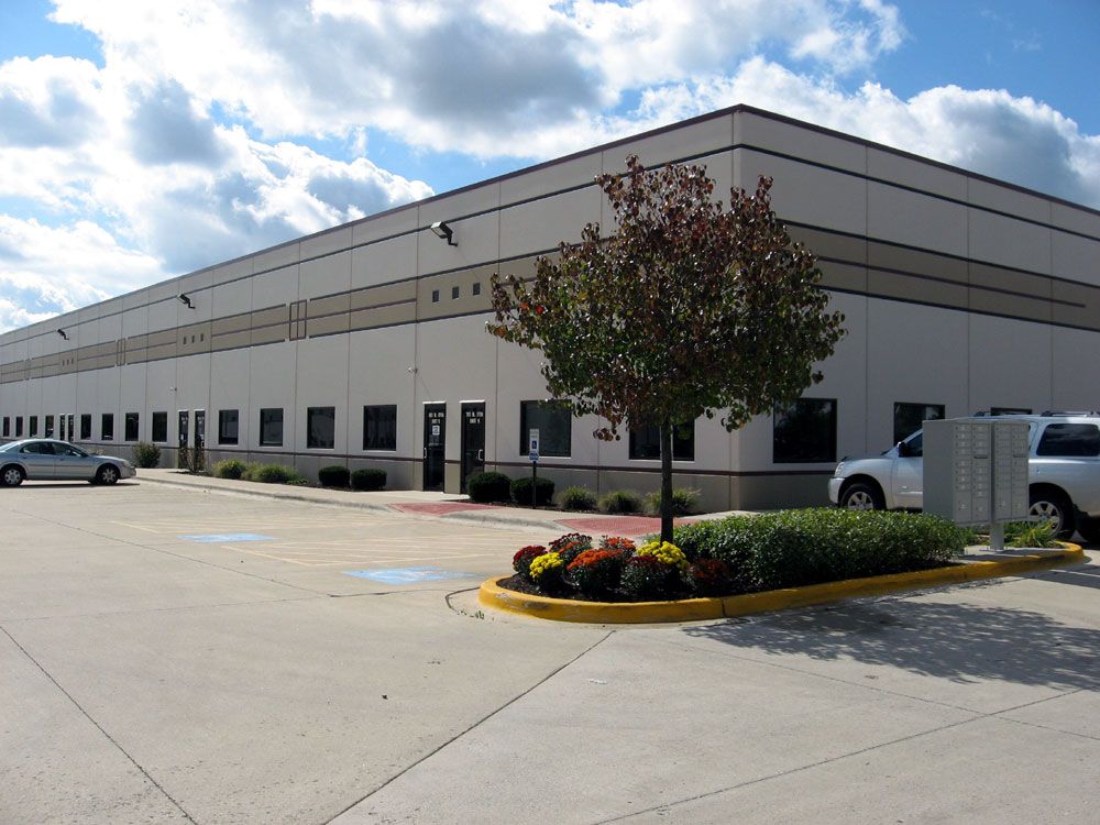 761 N 17th St, St Charles, IL 60174